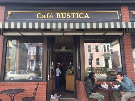 Cafe rustica - Chicken Chipotle Sandwich. $12.99. Grilled chicken breast topped with sautéed artichokes, spinach, and caramelized onions. Served with melted mozzarella and chipotle mayonnaise on grilled ciabatta bread. Served with mesclun salad and tortilla chips. Plus small.
